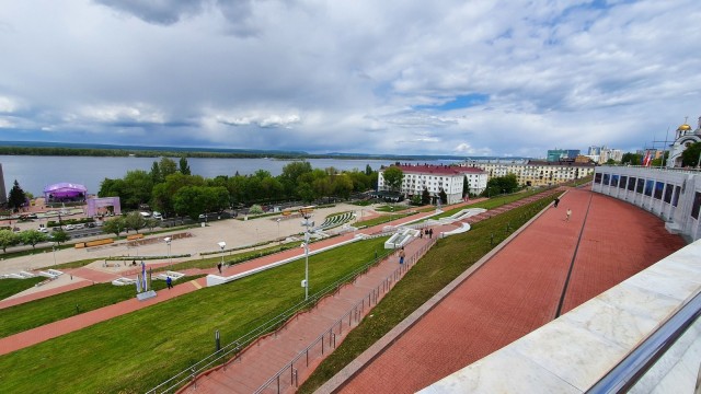 Но все-таки она наша... наша Куйбышев