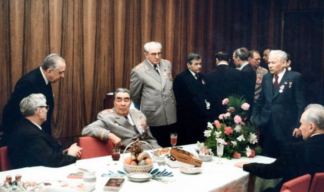 Ещё к теме "40 лет без Ильича"