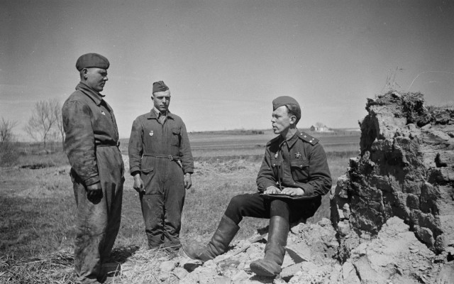 Они сражались за Родину. Фотонаследие Семена Осиповича Фридлянда.