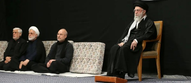 Верховный лидер Ирана Али Хаменеи появился на публике впервые с начала войны с Израилем