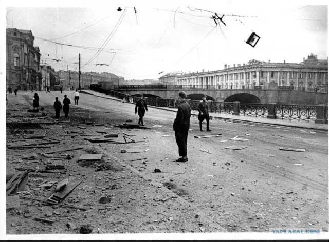 Блокадный Ленинград 1943 год