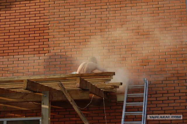 Литературное произведение о окне и руках