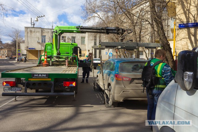 Один день с эвакуаторщиками