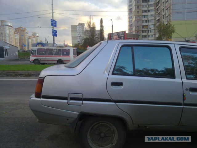 ЗАЗ 1103 Славута уменьшенная в 43 раза