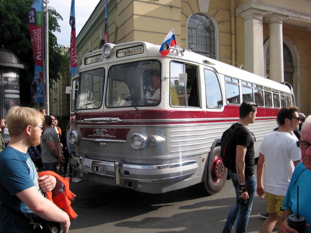 II Петербургский парад ретро-транспорта