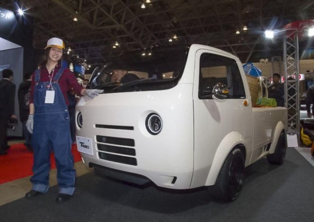 Как японцы превращают свои авто в «Буханки»