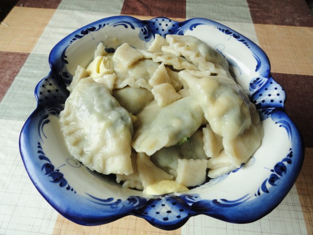 Зеленые вареники