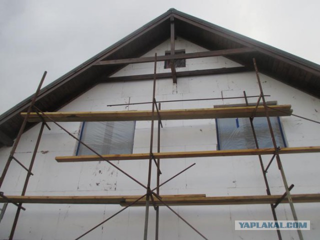 Как правильно утеплить свой дом и при этом облицевать его искусственным камнем