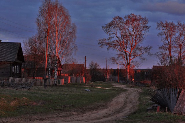 Весной в деревне