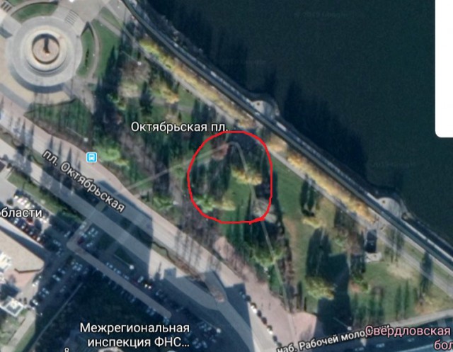 В Екатеринбурге продолжается война со сторонниками церкви: заминирована епархия