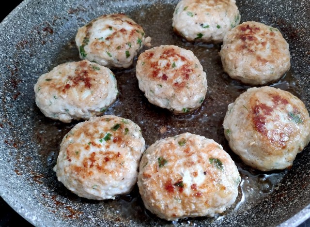 Яичные вареники на китайский лад