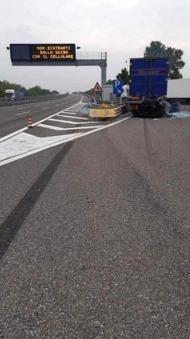 Последствия столкновения автомобиля на скорости более 200 км/ч