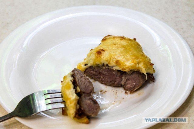 Мясо по-французски