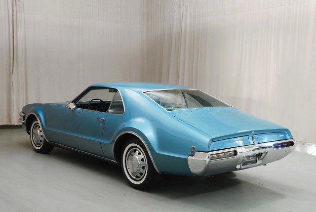 Oldsmobile Toronado Gen1 1966–70
