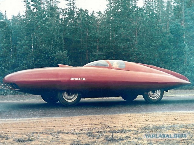 Советский автопром от Чебурашки до Porsche