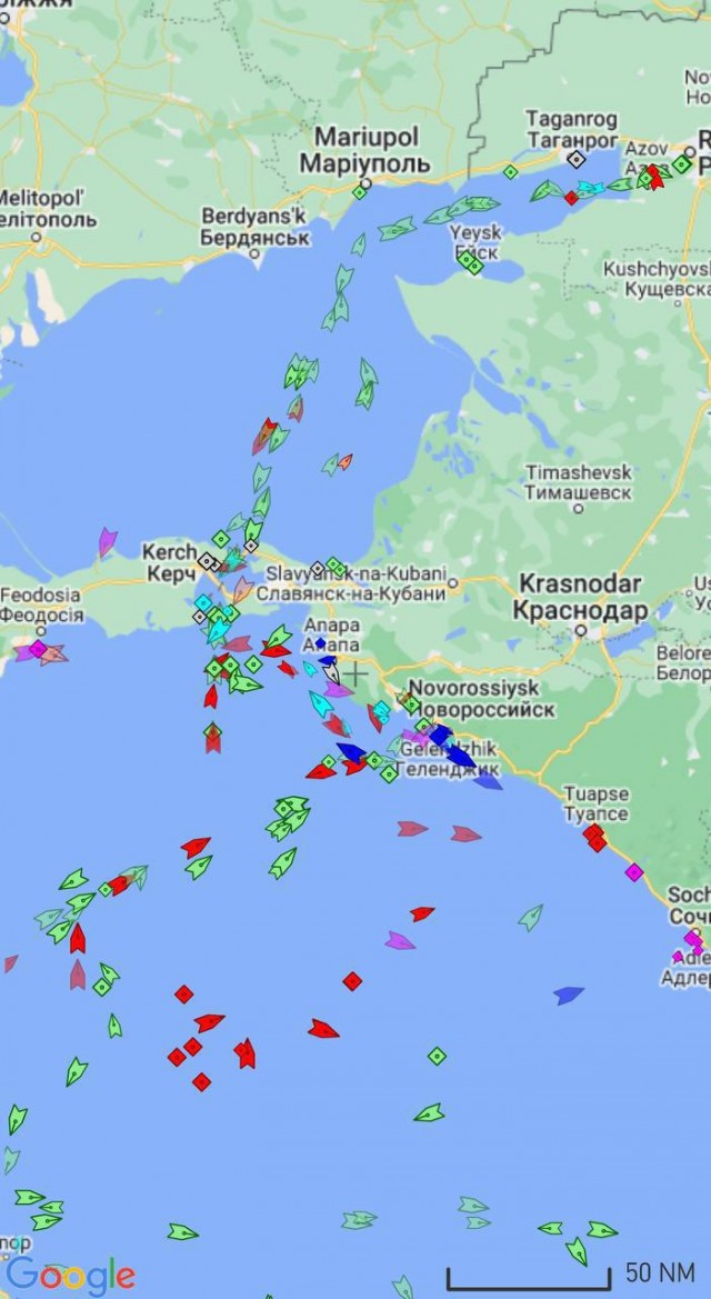 Украина объявила акватории черноморских портов РФ зоной военной угрозы