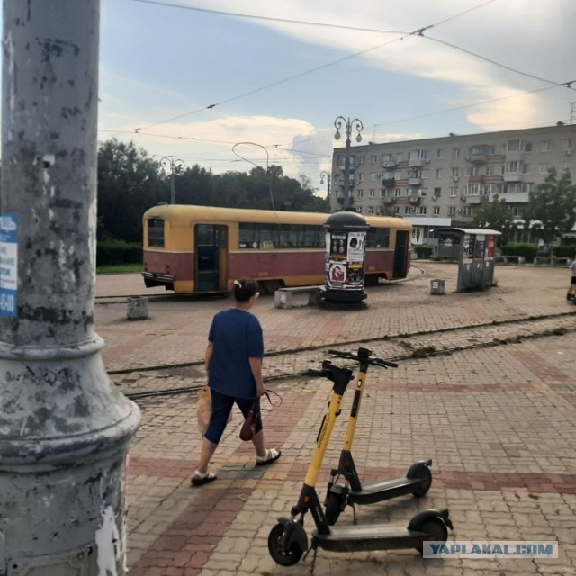 Если в прошлое, лучше трамваем...