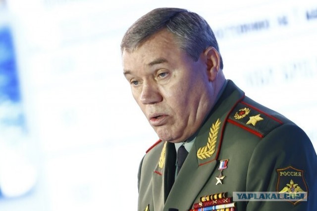 Как дроны врага смогли пролететь 1800 км никем не замеченными. Коротко и ясно.