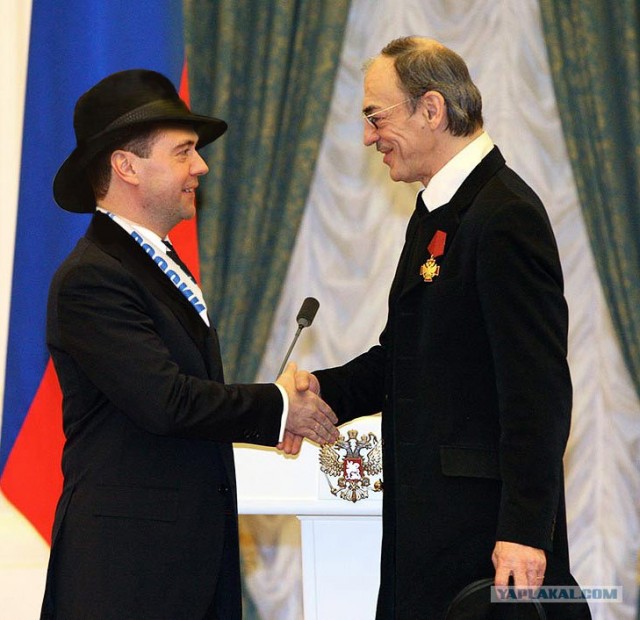 Операция по удалению шляпы прошла успешно!