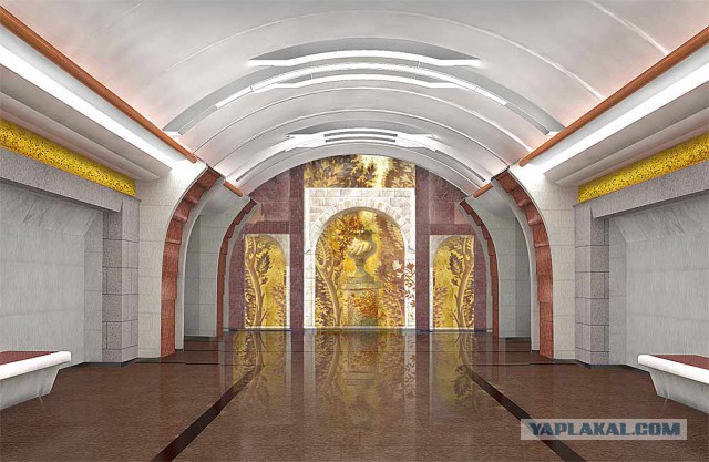 Необычное: московское и питерское метро без людей