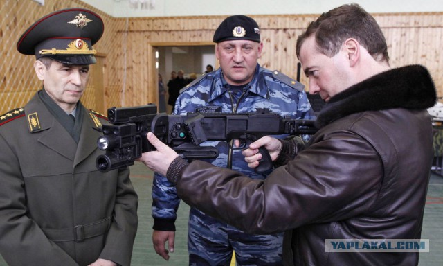 Депутат вызвал горожанина на дуэль и… прислал вместо себя чемпиона по боксу