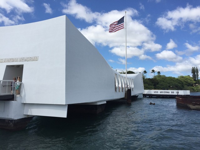 Линкор «USS Arizona» могила для 1177 моряков. Грозная «морская крепость» ВМС США ушла под воду за считанные минуты