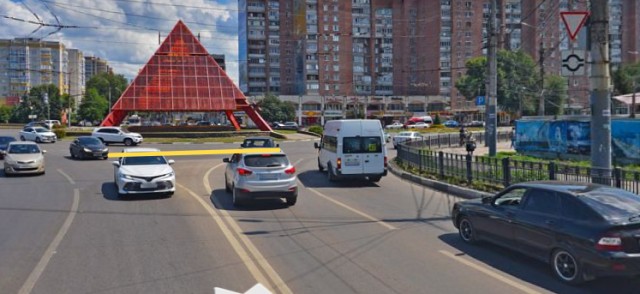 ПДД поменяли - круговое движение!