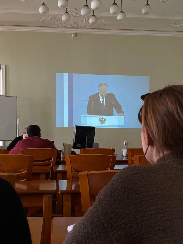 На Урале послание Путина показывали студентам в аудиториях вместо лекций