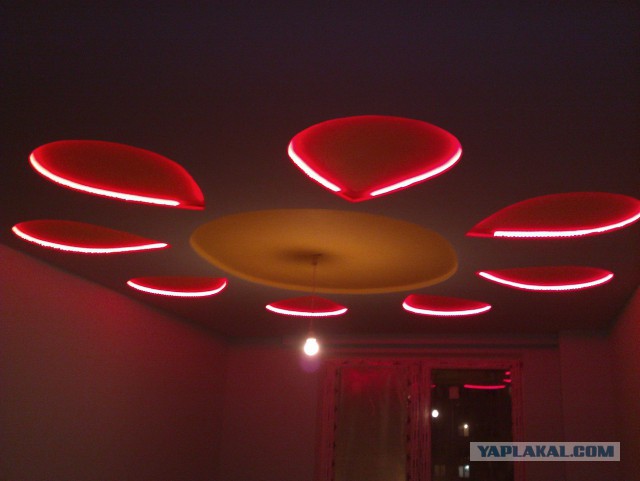 Как я потолок в детской комнате делал