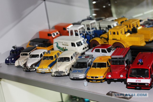 Мир 1:43 - 350 моделей автомобилей