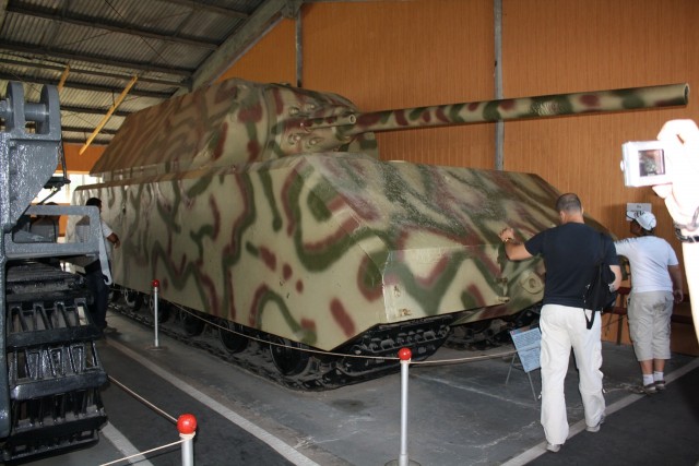 Кубинка 2010