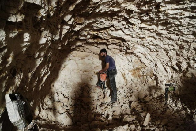 Внутри тайных пещер и подземных укрытий