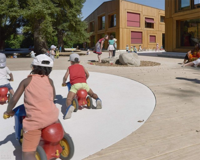Современный детский сад в стране победившего коммунизма, в городе Женева