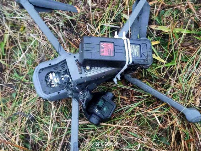 Белорусские пограничники сбили беспилотник, перелетевший границу со стороны Украины.