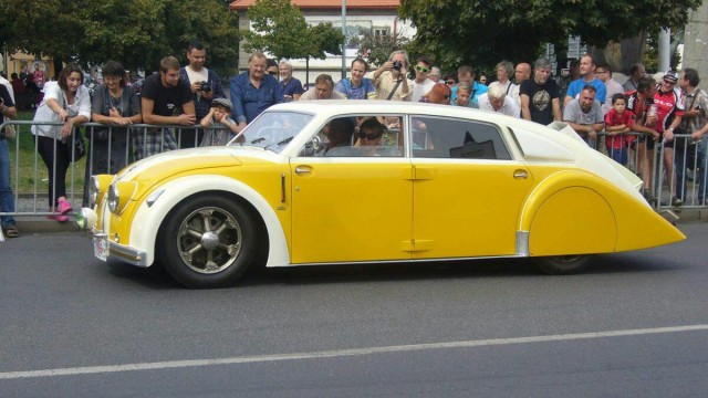 1934 Tatra T77. Автопятница №25