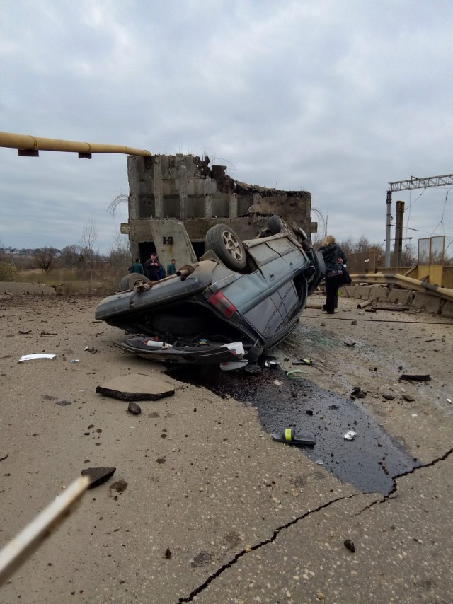 Панинский мост рухнул в Вязьме Смоленской области
