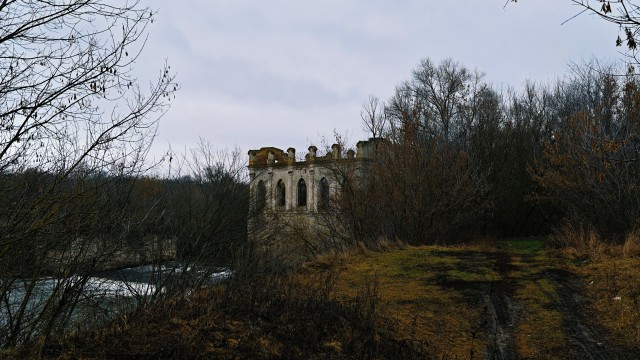 Разрушенные Киятская и Деушевская ГЭС.