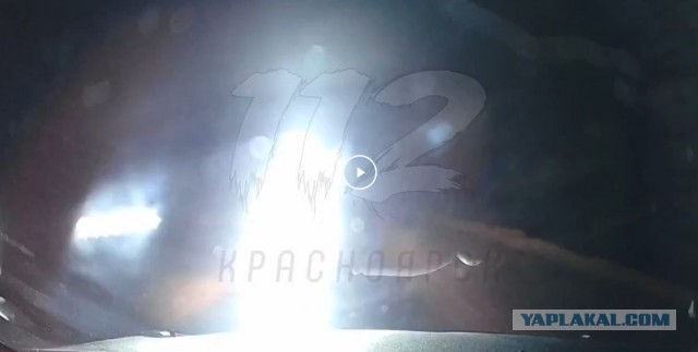 Момент ДТП с участием прокурора Октябрьского района Красноярска Федорина