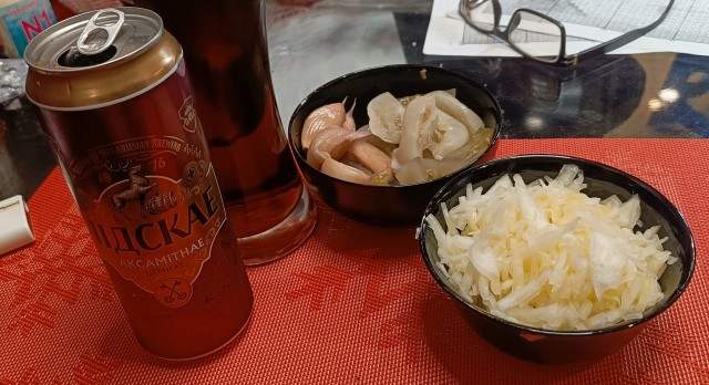Привезли пива с Белоруси.