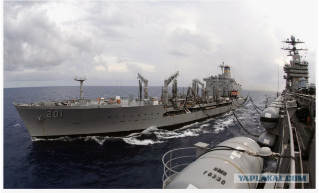 В Карибское море вошла авианосная ударная группа ВМС США