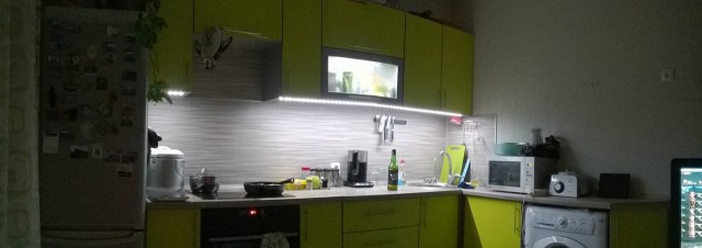 Подсветка рабочей зоны кухни.