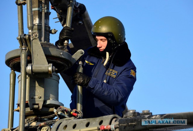 Тренировочные полеты боевых вертолетов Ка-52