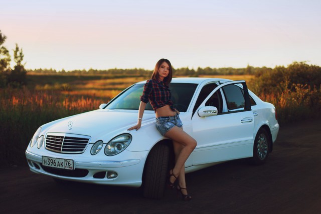Девушки и авто