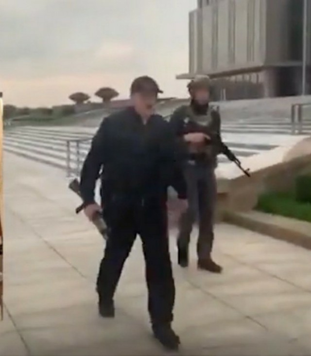 Настоящий президент, мотал шестой срок