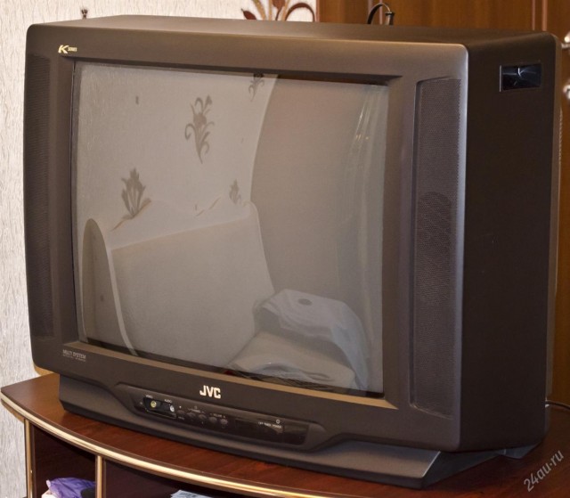 Легендарные телевизоры 90-х: Funai, JVC, Aiwa и другие.