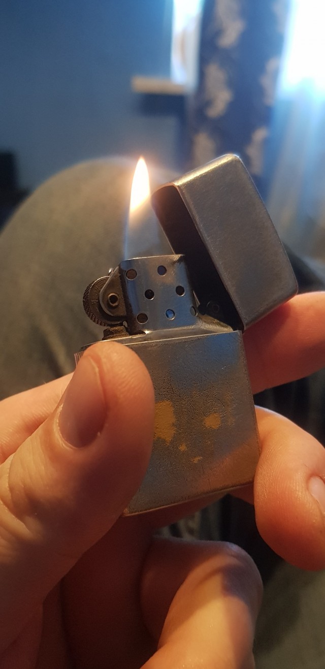Зрелость и молодость (про zippo)