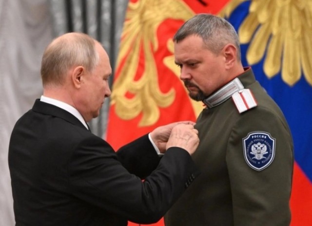 Кто подскажет, куда казаки подевались?