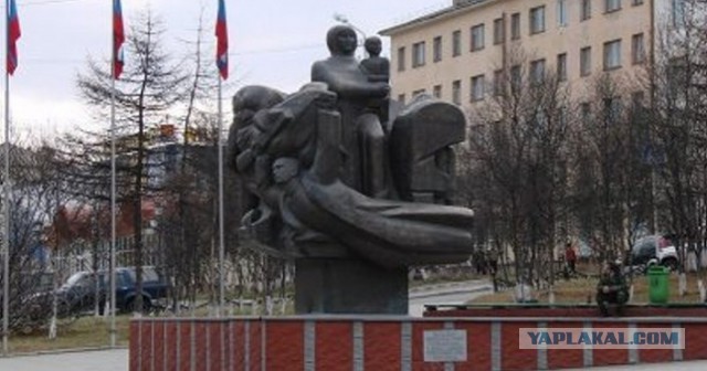 Памятники, которые иначе воспринимаются народом