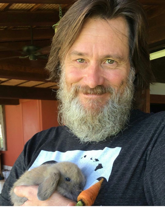 Джим поздравляет всех с Пасхой!