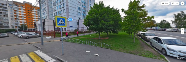 СтопХам-Серьезные ребята у отеля АРАРАТ